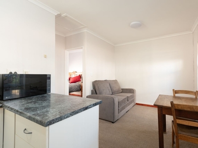 1 Bedroom Flat To Let in Sonstraal Heights