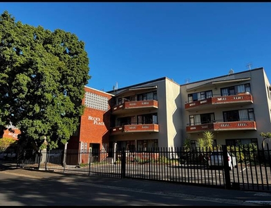 2 bed property to rent in durbanville central