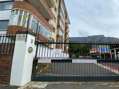 2 Bedroom apartment to rent in Vredehoek, Cape Town