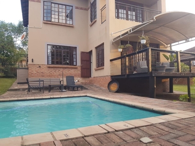 3 Bedroom Townhouse to rent in West Acres Ext 32 - 60 Cussons