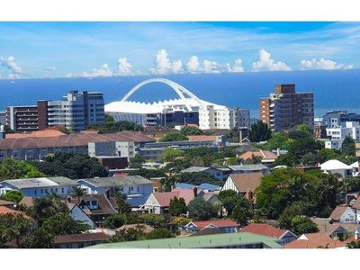 Exclusive 2-Bed 2-Bath Apartment Overlooking Durban Harbour, Beach Umhlanga!