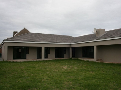 4 Bedroom House Rented in Myburgh Park