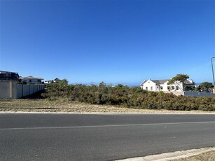 1 151 m² Land available in Whale Rock