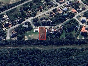 1 306 m² Land available in Clarendon Marine