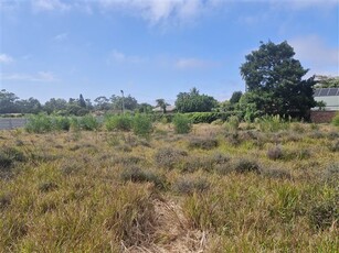 1 585 m² Land available in Brymore