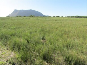 1.7 ha Land available in Kleinbaai