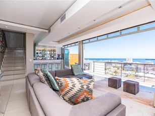2 Bed Penthouse in Sea Point