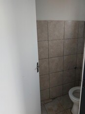2 Bedroom Flat to Let