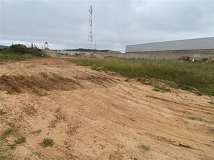 2 310 m² Land available in Mossel Bay Central