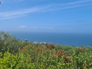 2 500 m² Land available in Herolds Bay