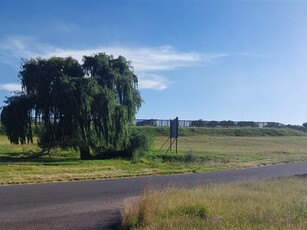 2 742 m² Land available in Evander