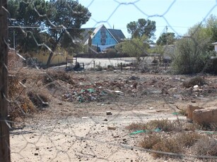 2 750 m² Land available in Willowmore