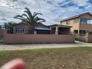 3 Bed House in Algoa Park