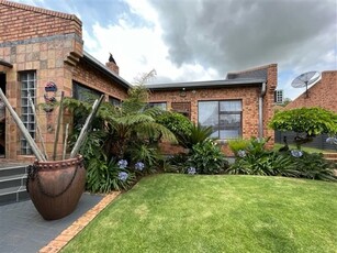 3 Bed House in Evander