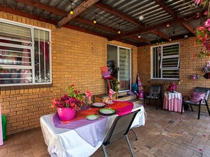 3 Bed House in Protea Heights