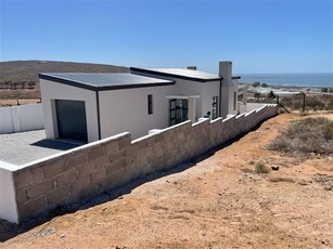 3 Bed House in St Helena Views