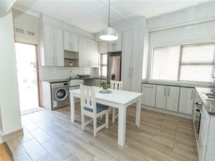 3 Bed House in Sydenham