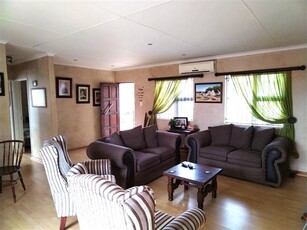 3 Bed House in Vredenburg