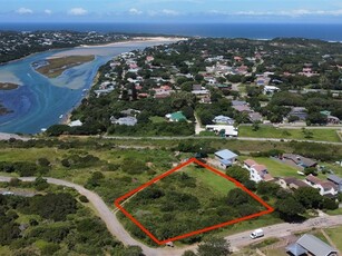 3 542 m² Land available in Boesmansriviermond