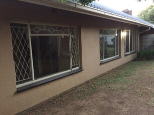 4 BED HOUSE TO LET IN EDENVALE