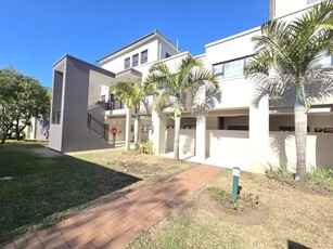 4 Bedroom Apartment / flat to rent in Palm Lakes Estate