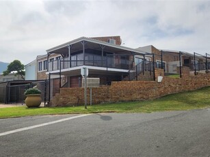 5 Bed House in Franskraal