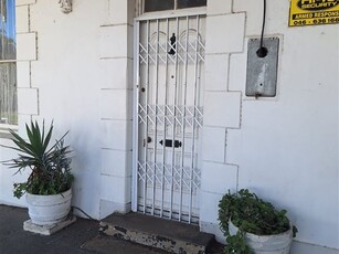 5 Bed House in Grahamstown Central