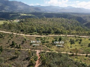 5 051 m² Land available in The Crags