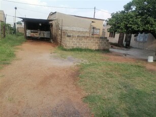 6 Bed House in Kwaguqa