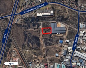 8,300m² Vacant Land For Sale in Apex