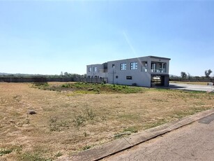 880 m² Land available in Brits Central