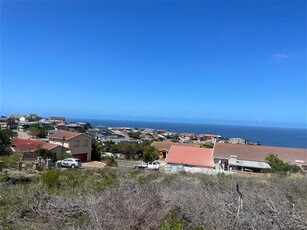 896 m² Land available in Dana Bay
