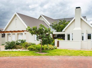 Modern six-bedroom home on Val de Vie Estate