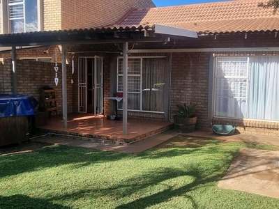 2 Bedroom townhouse - sectional for sale in Carletonville Central