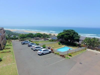 2 Bedroom Flat For Sale in Illovo Beach