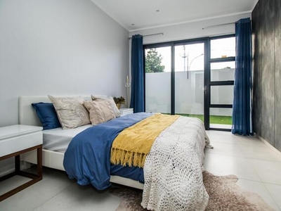 3 bedroom, Johannesburg Gauteng N/A