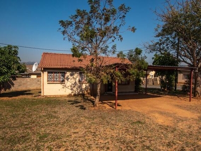 3 bedroom, Nelspruit Mpumalanga N/A
