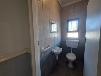 4 bedroom, Bonnievale Western Cape N/A