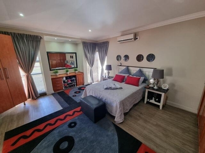 4 bedroom, Vanderbijlpark Gauteng N/A