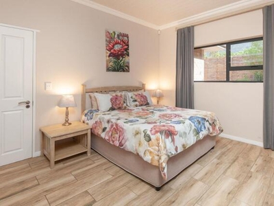 5 bedroom, Bettys Bay Western Cape N/A