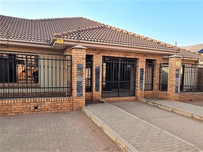 Commercial Property For Sale In Potchefstroom Industrial, Potchefstroom