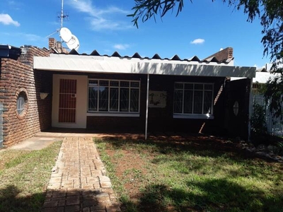 House For Rent In Danielskuil, Northern Cape