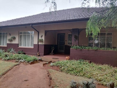 House For Sale In Carletonville Central, Carletonville