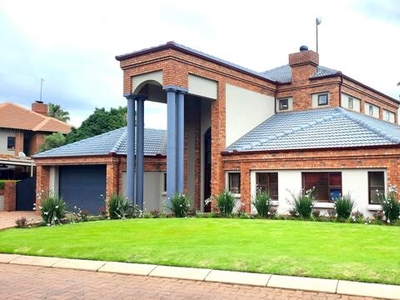 House For Sale In Midlands Estate, Middelburg