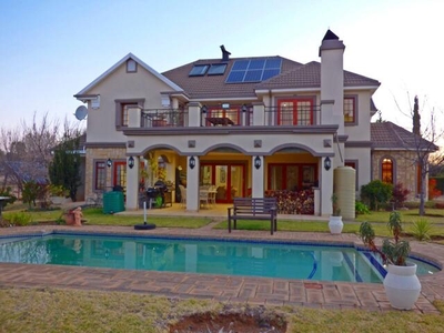 House For Sale In Rayton, Bloemfontein