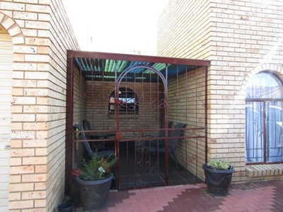 House For Rent In Blomanda, Bloemfontein