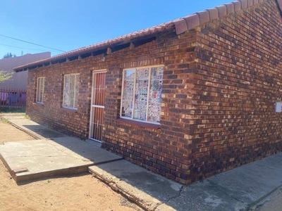 House For Rent In Mmabatho Unit 10, Mafikeng