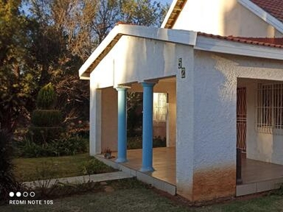 House For Sale In Warrenton, Northern Cape