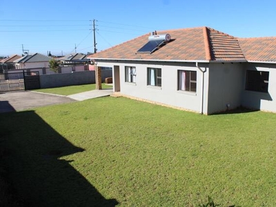 House For Sale In Witpoortjie, Roodepoort