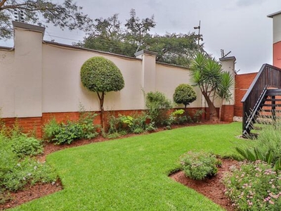 Townhouse For Sale In Greenstone Hill, Edenvale